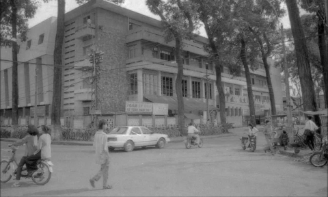 Chương trình họp mặt cựu cán bộ, viên chức, người lao động nhân kỷ niệm 50 năm thành lập UEH